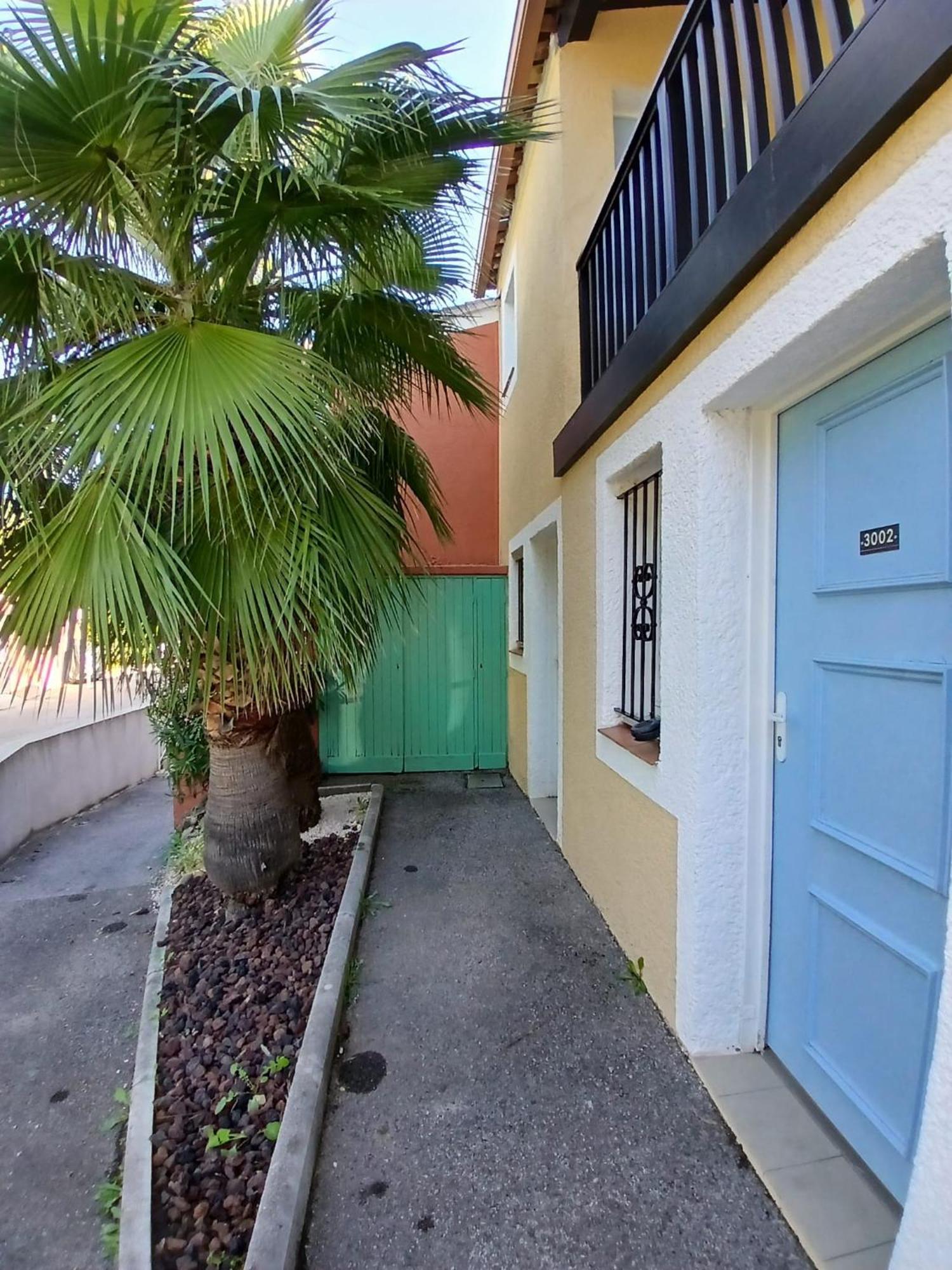 Appartement Grimaud Bord De Mer Exterior foto